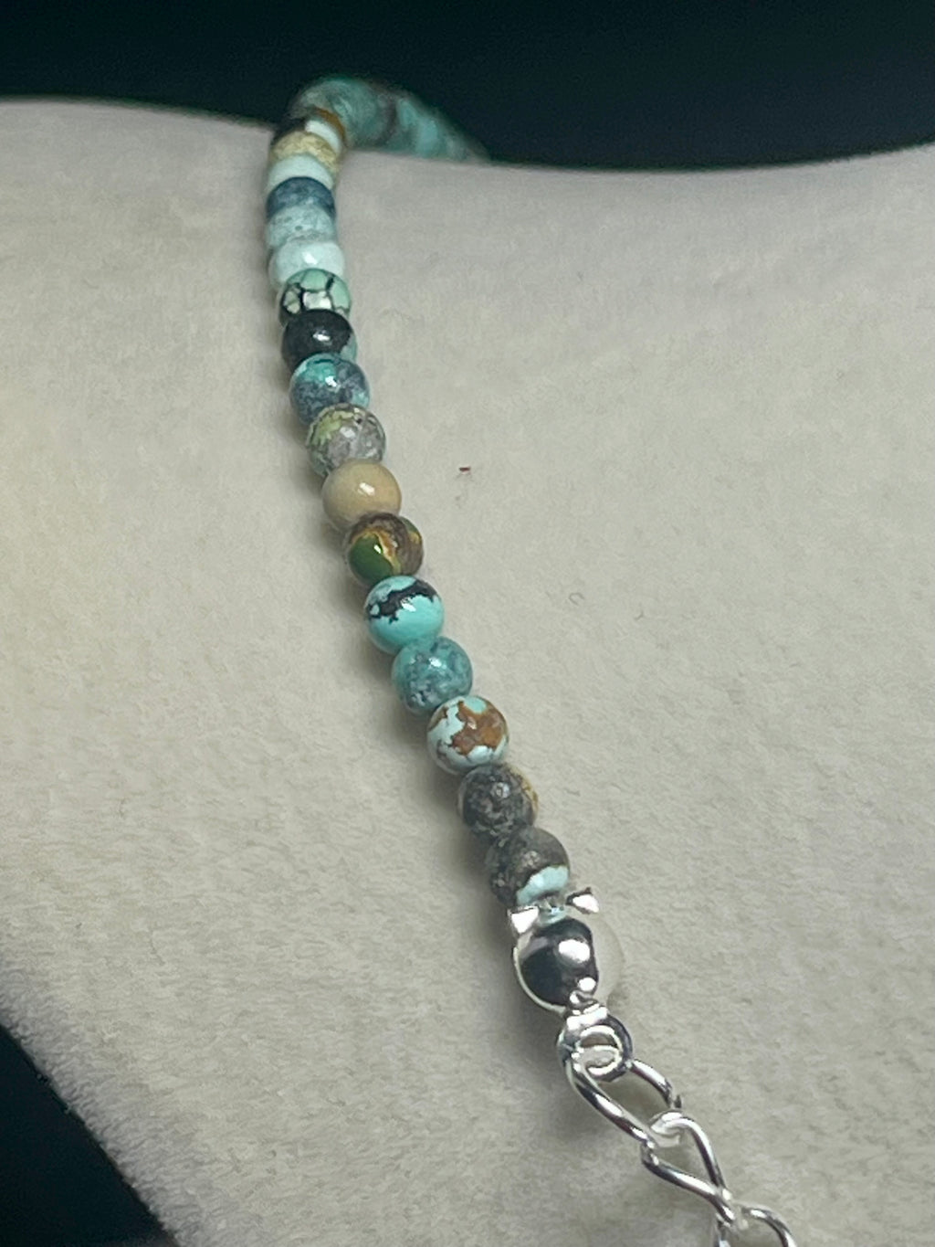 Turquoise smooth round 3mm bead silver clasp necklace