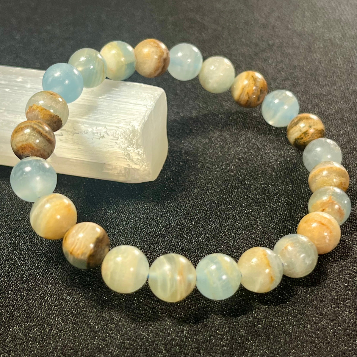 Argentina Blue Calcite smooth round 8mm bead stretch bracelet