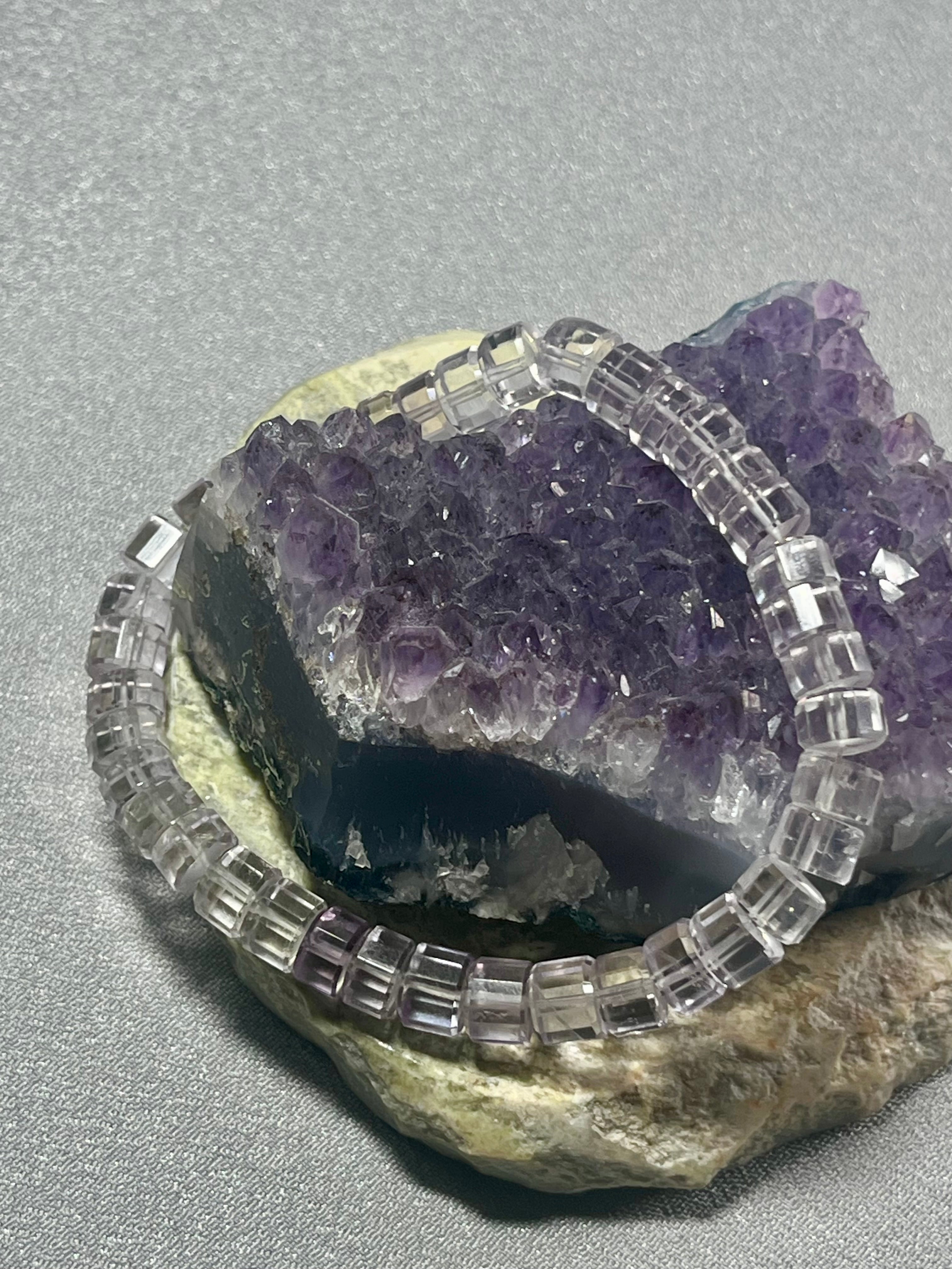 Top-quality Light Lavender Amethyst banded faceted tyre 8mm bead stretch bracelet (Collector’s grade); February birthstone