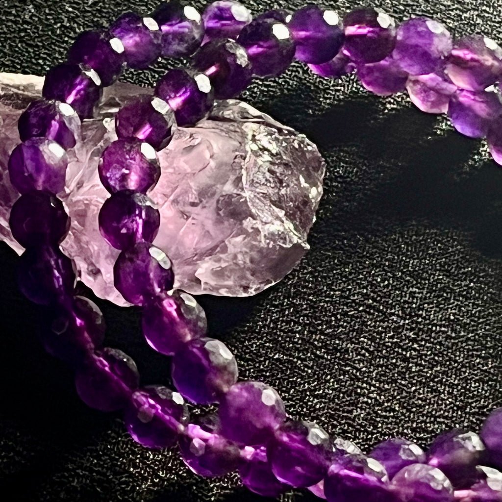 Amethyst (dark) faceted round 6mm bead stretch bracelet w/4mm microfaceted Clear Quartz spacer