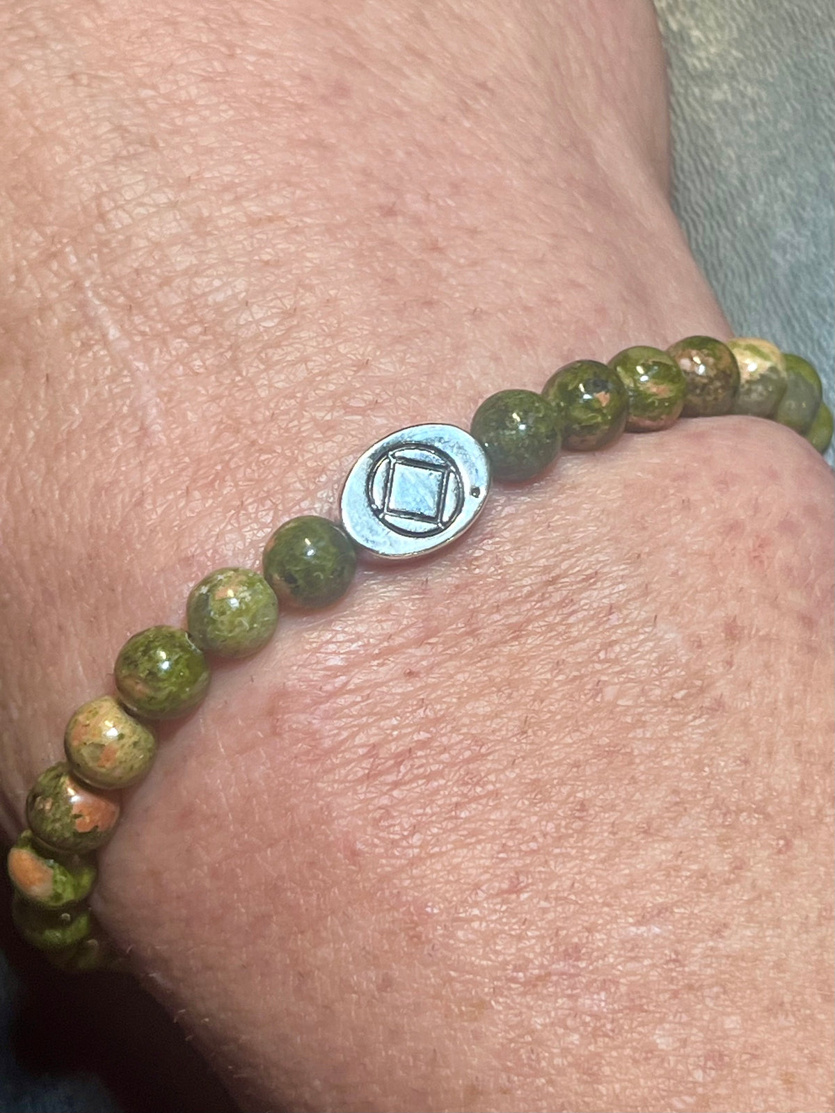 Recovery themed bracelets - Unakite smooth round 6mm bead stretch bracelets w/ focal bead Clean & Serene (silver), Gratitude (silver), Just For Today (gold), NA symbol (silver)