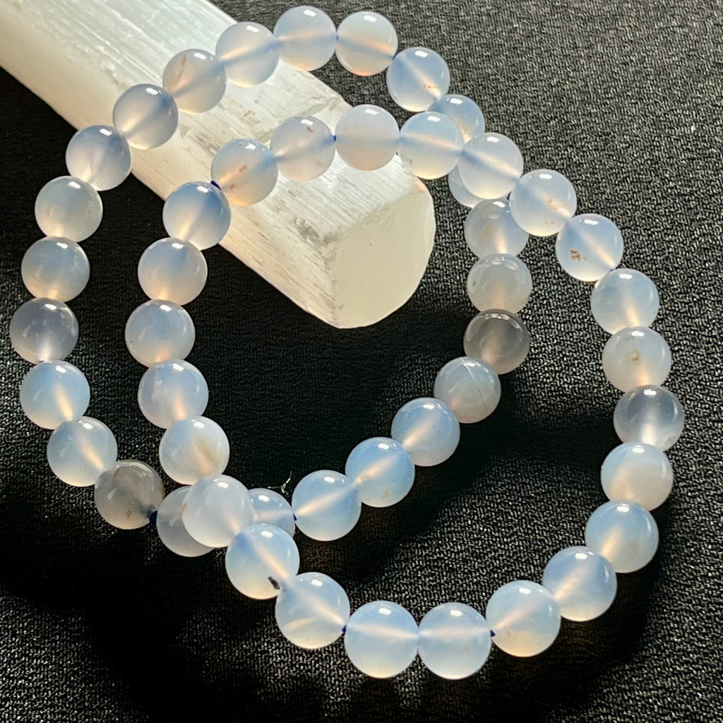Blue Chalcedony smooth round 8mm bead stretch bracelet (AAA grade) “🗣️The Speaker’s Stone”