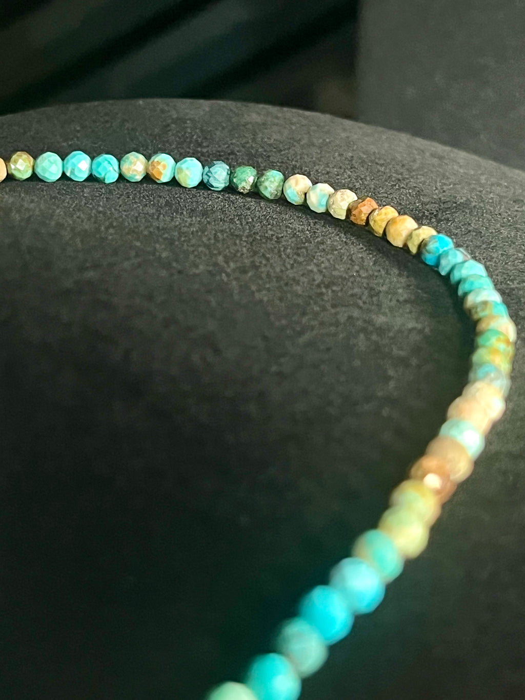 Turquoise gradient color style faceted round 5mm bead silver clasp 20” necklace; December birthstone