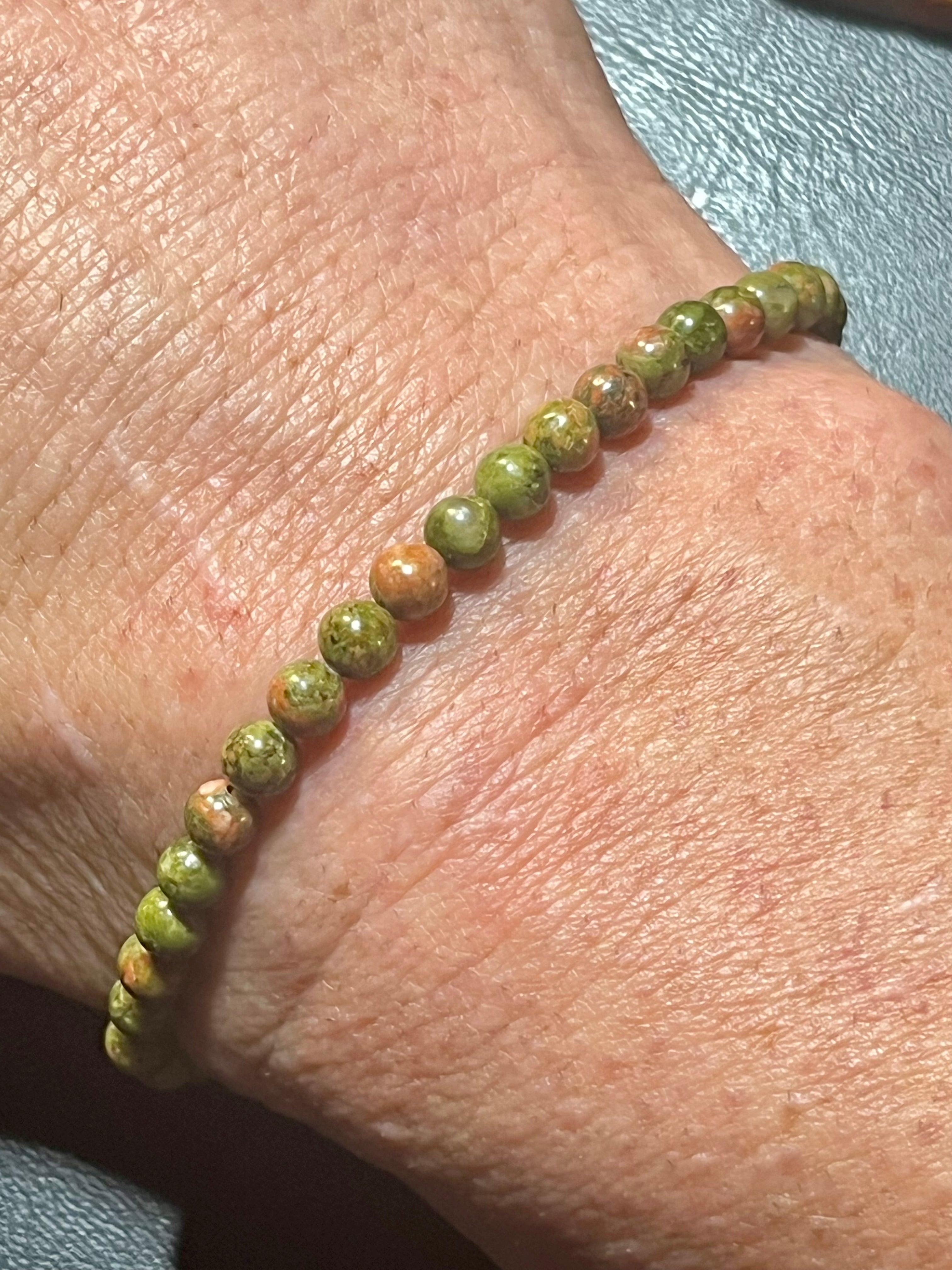Unakite smooth round 4mm and 6mm bead bracelet