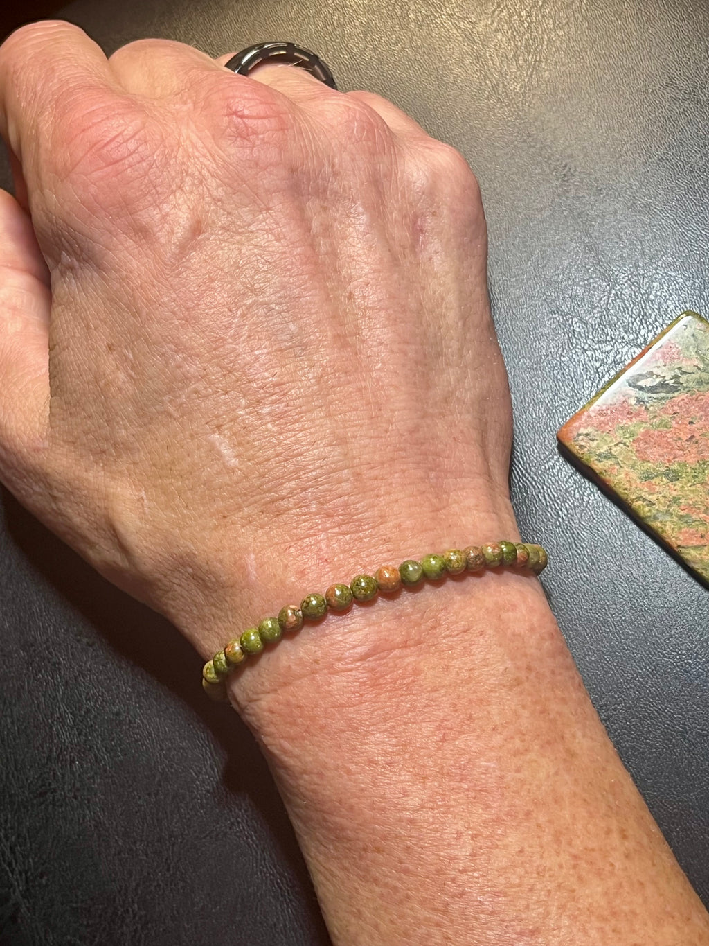 Unakite smooth round 4mm and 6mm bead bracelet