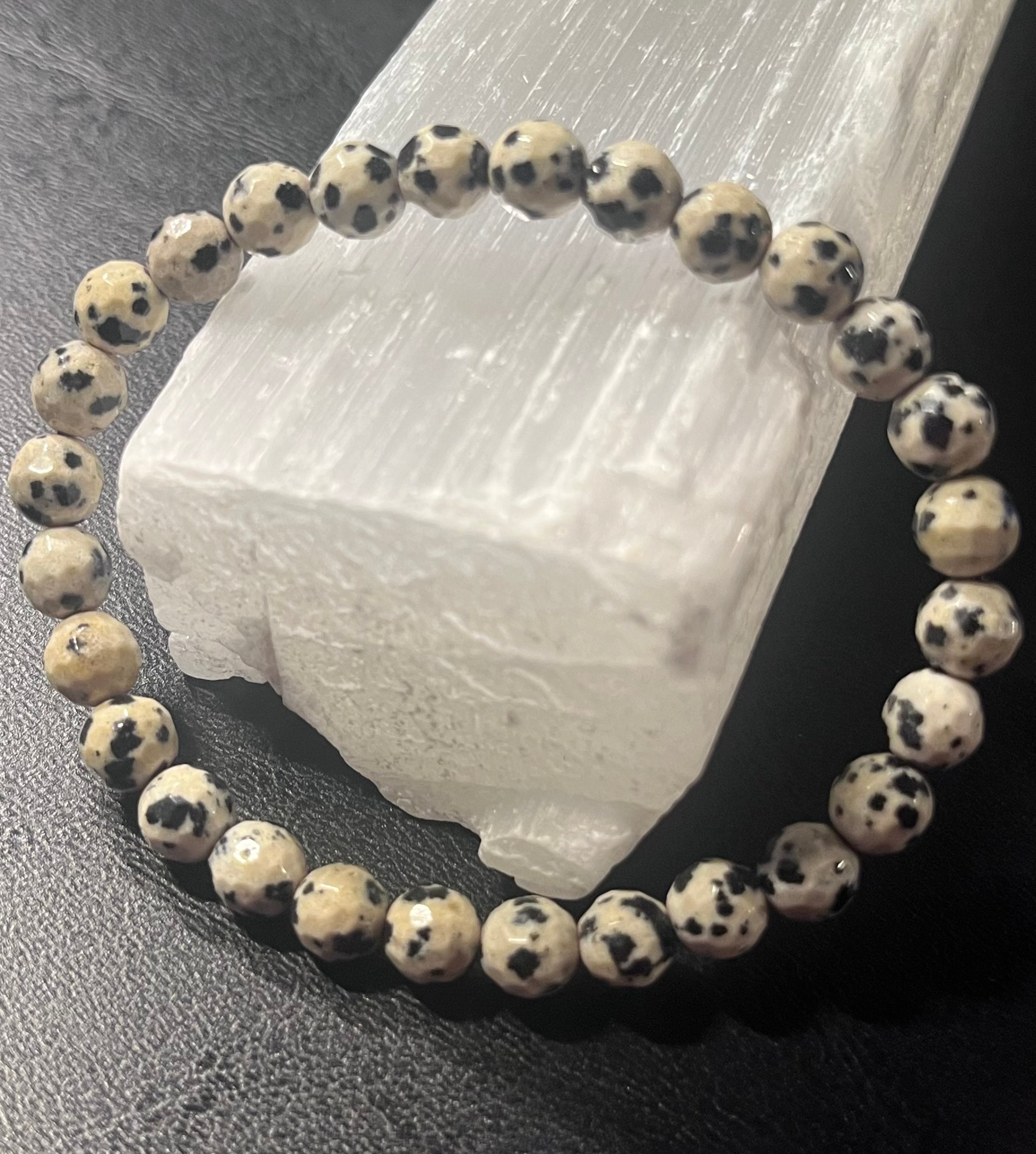 Dalmatian Jasper faceted round 6mm bead stretch bracelet