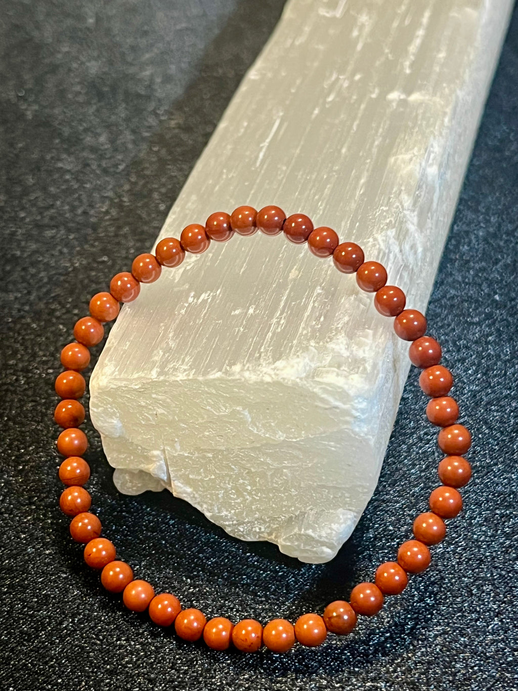 Red Jasper smooth round 4mm, 6mm, 8mm bead stretch bracelet (A grade)