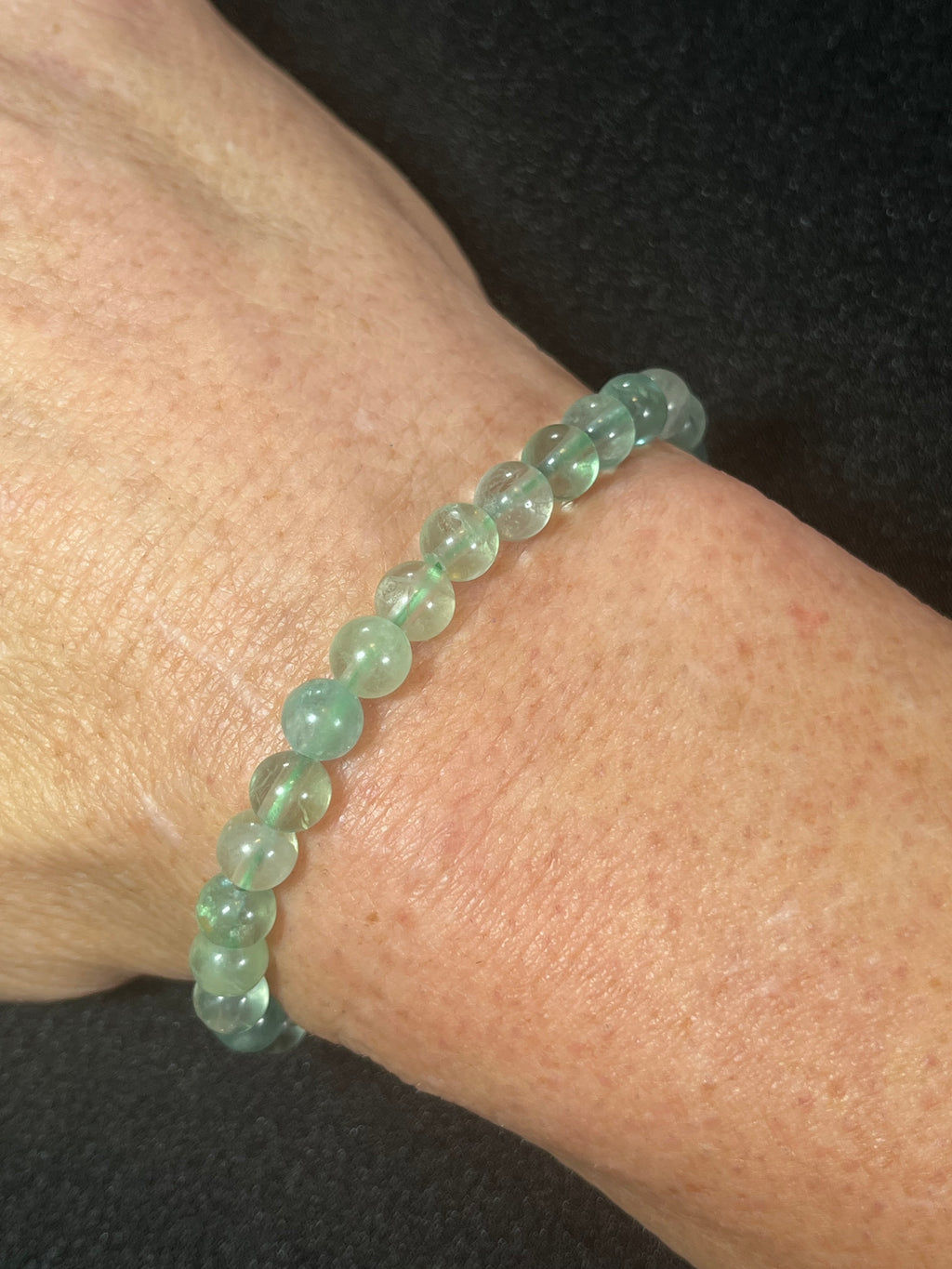 Fluorite (Green) smooth round 6mm bead stretch bracelet