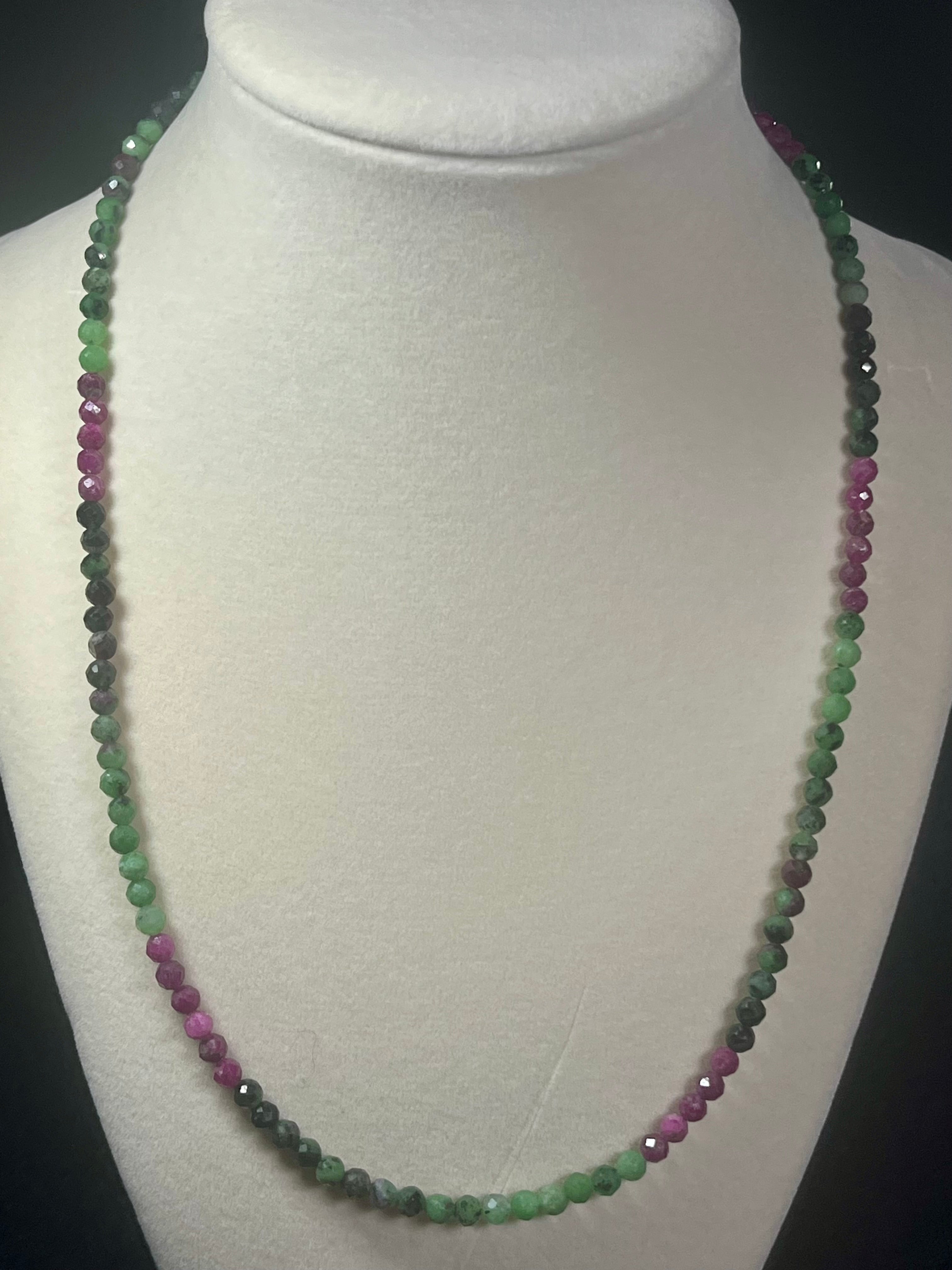 Ruby Zoisite ombre style faceted round 4mm bead silver clasp necklace