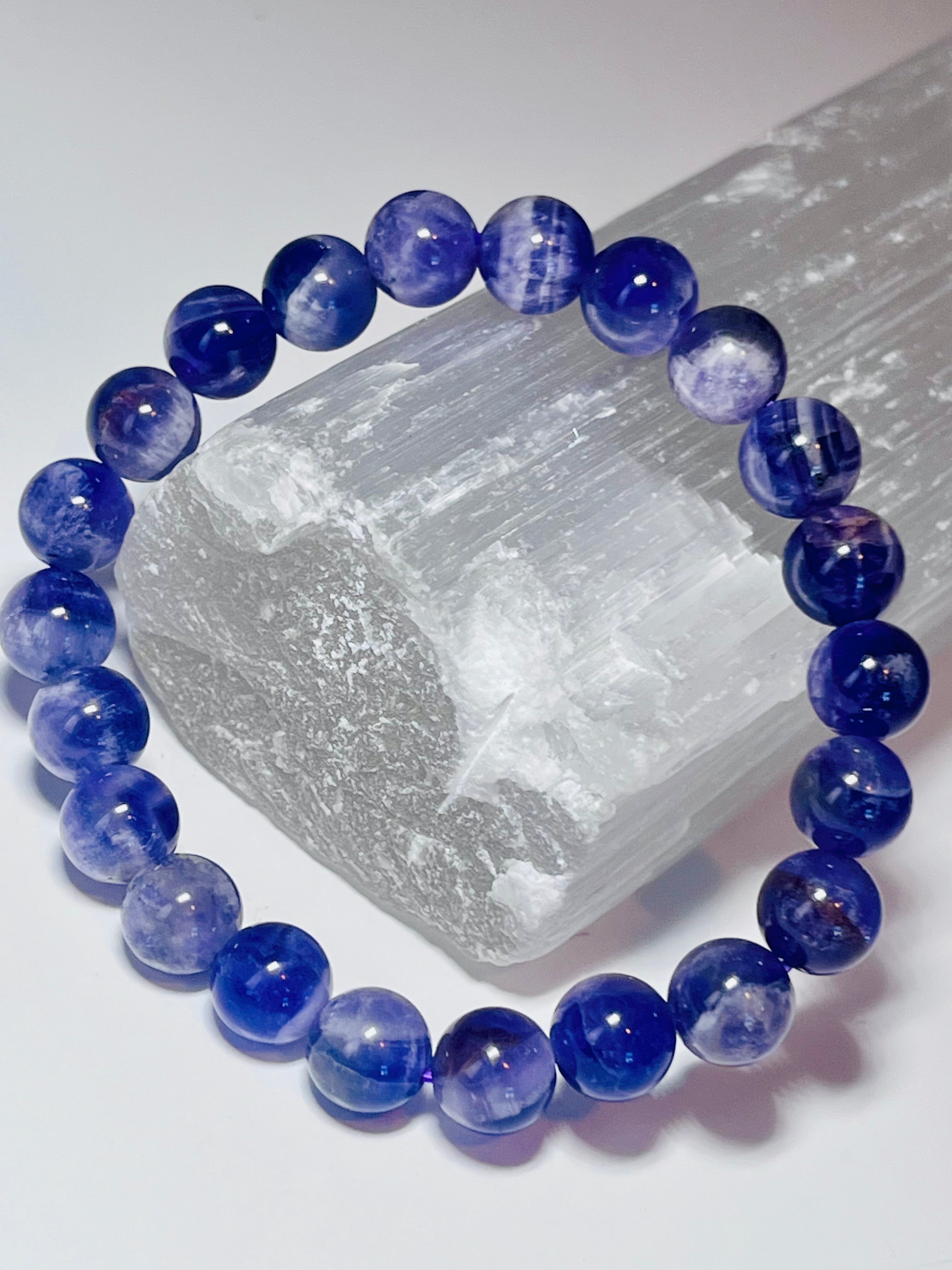 Chevron Amethyst smooth round 8mm bead stretch bracelet; February birthstone