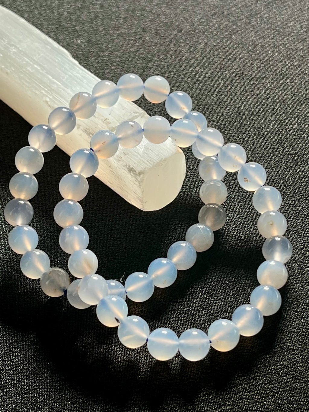 Blue Chalcedony smooth round 8mm bead stretch bracelet (AAA grade) “🗣️The Speaker’s Stone”