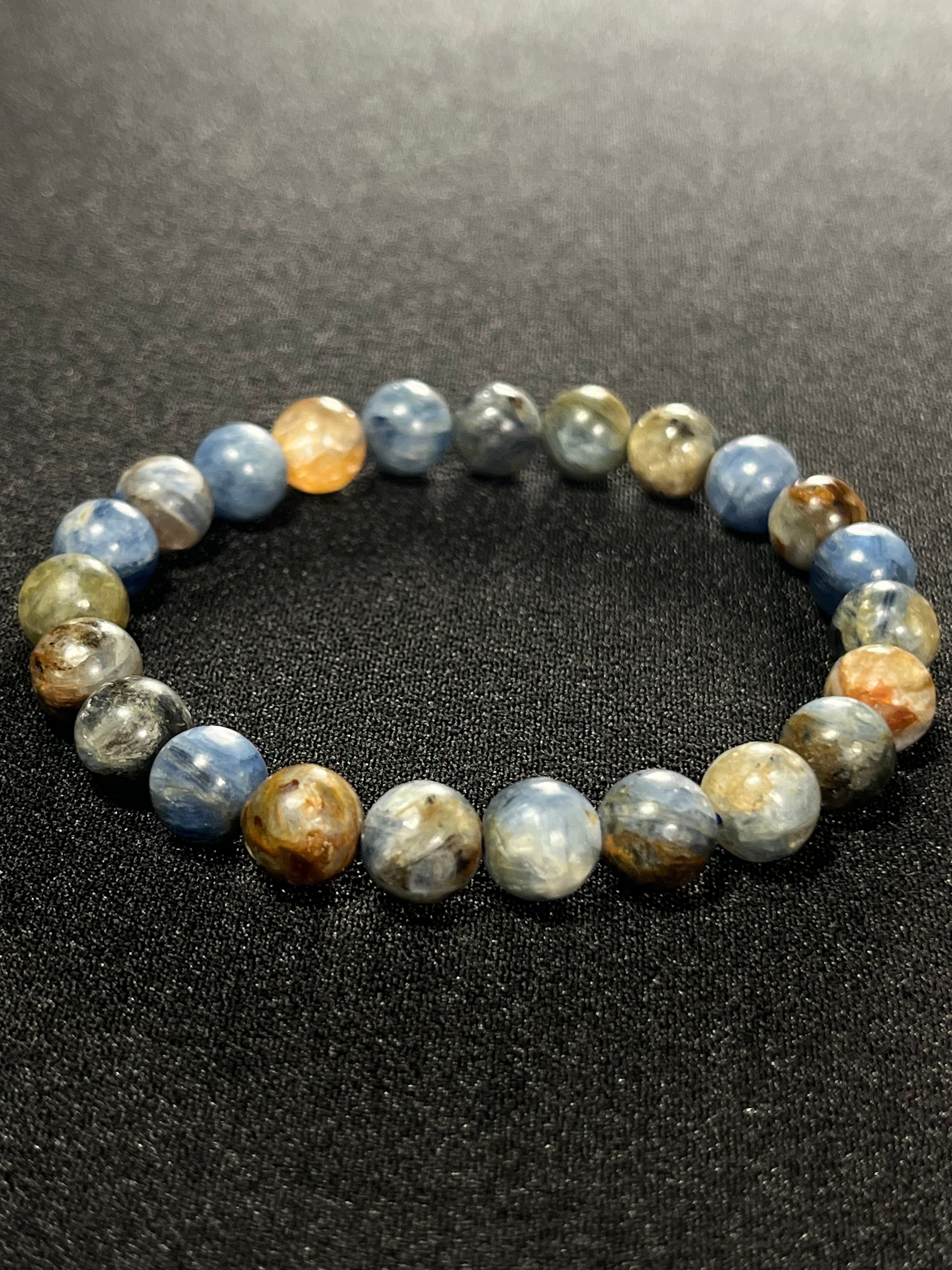 Sunset Kyanite smooth round 8mm bead stretch bracelet