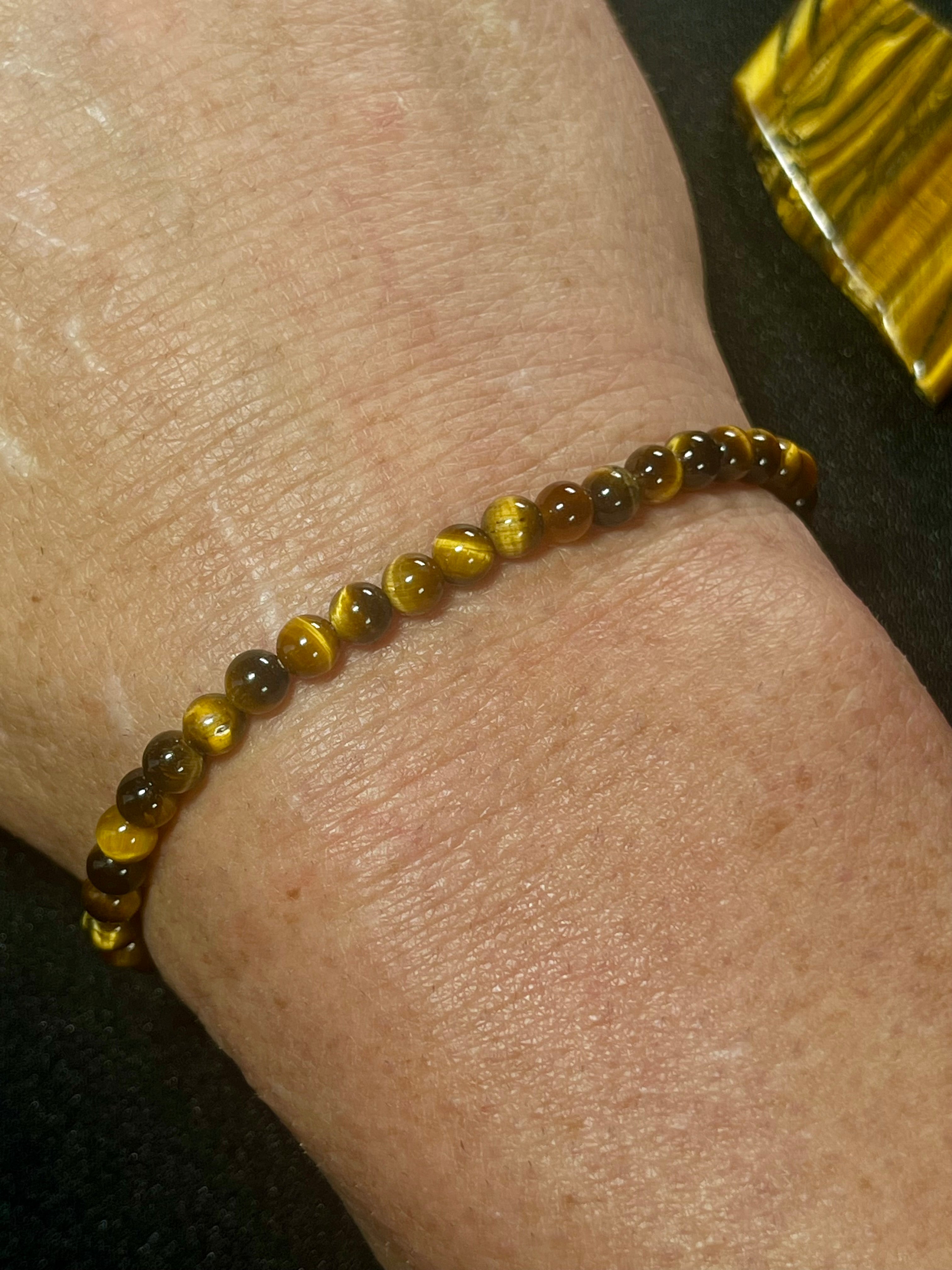 Tiger’s Eye smooth round 4mm, 6mm, 8mm bead stretch bracelet (A grade)