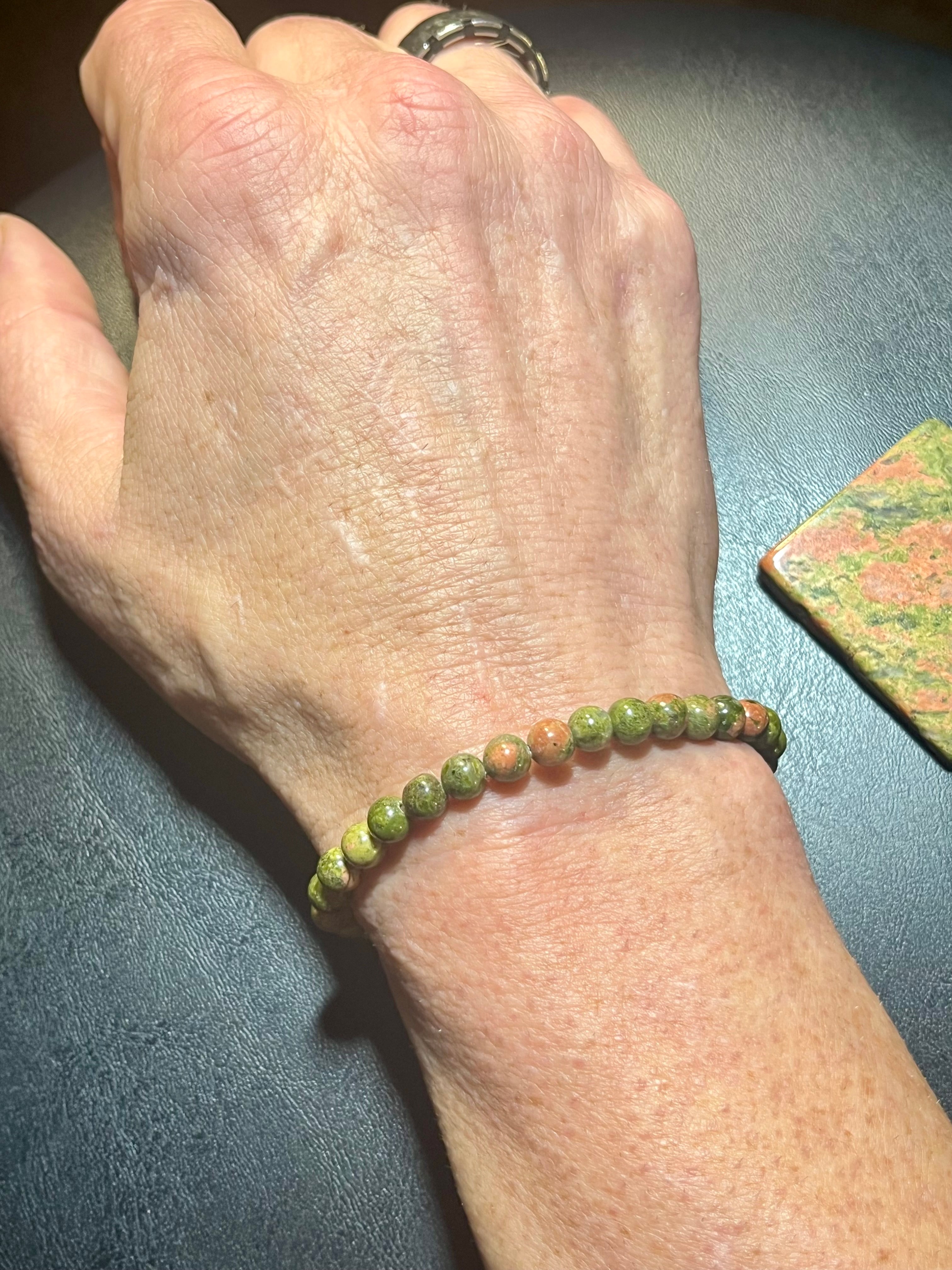 Unakite smooth round 4mm and 6mm bead bracelet