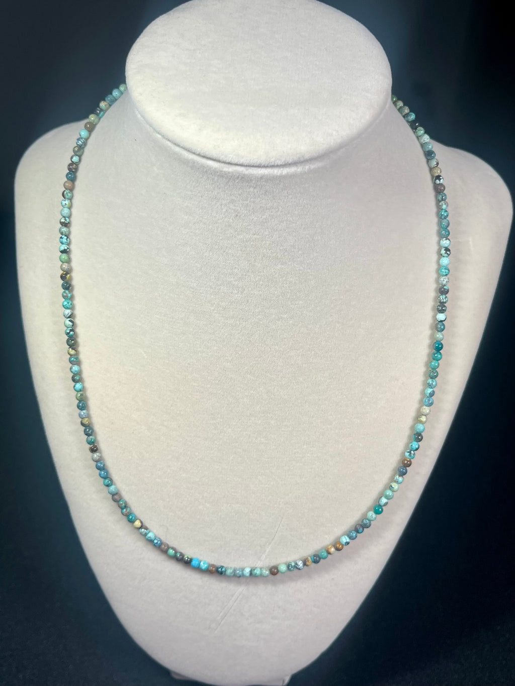 Turquoise smooth round 3mm bead silver clasp necklace