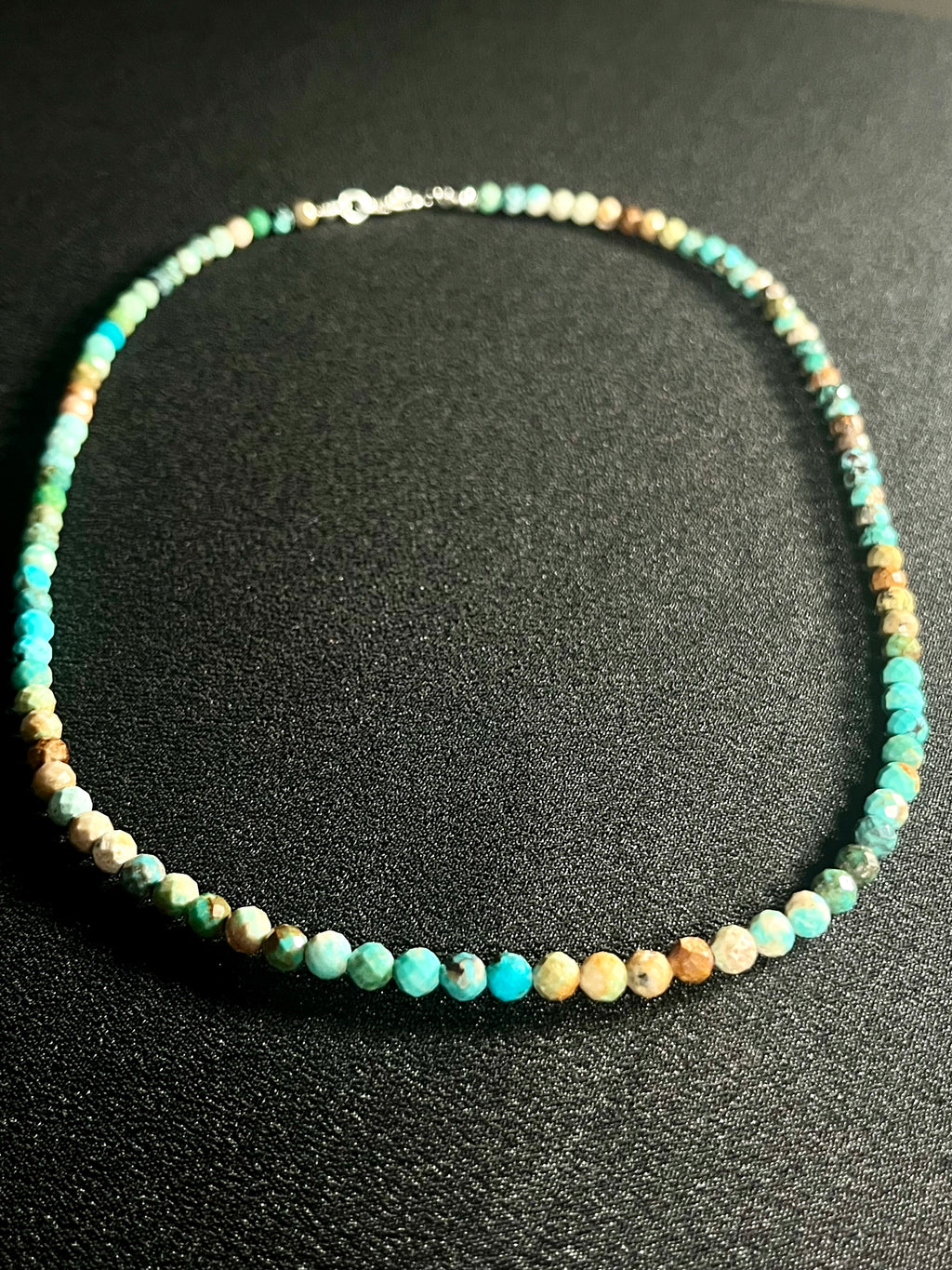 Turquoise gradient color style faceted round 5mm bead silver clasp necklace; December birthstone