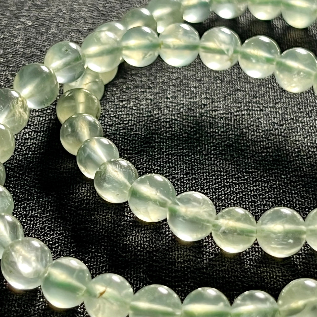 Prehnite smooth round 6mm bead stretch bracelets (AAA grade)