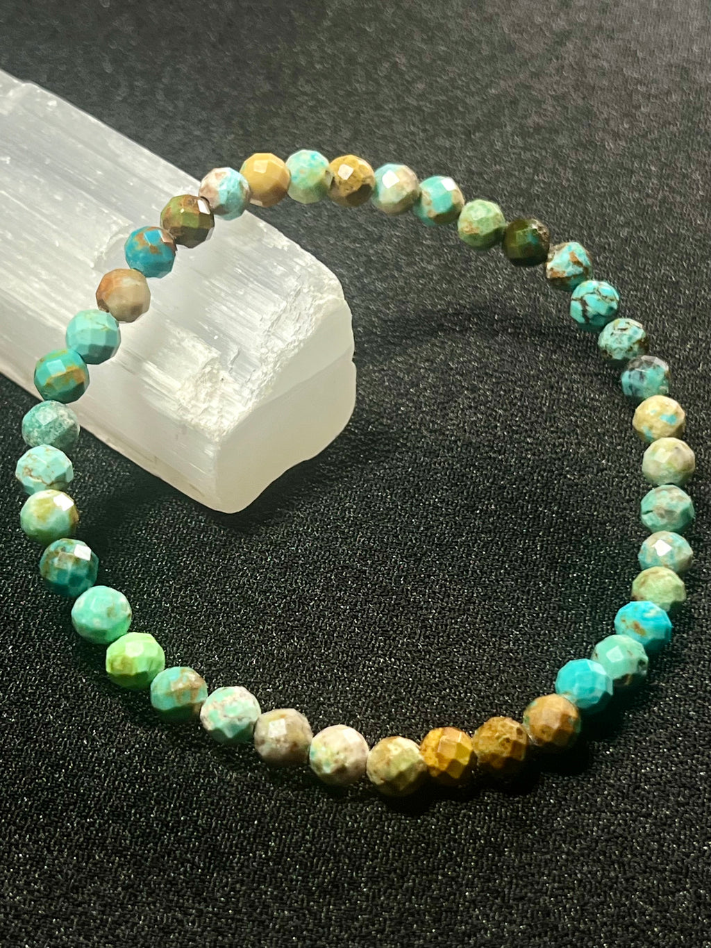 Turquoise gradient color style faceted round 5mm bead stretch bracelet; December birthstone