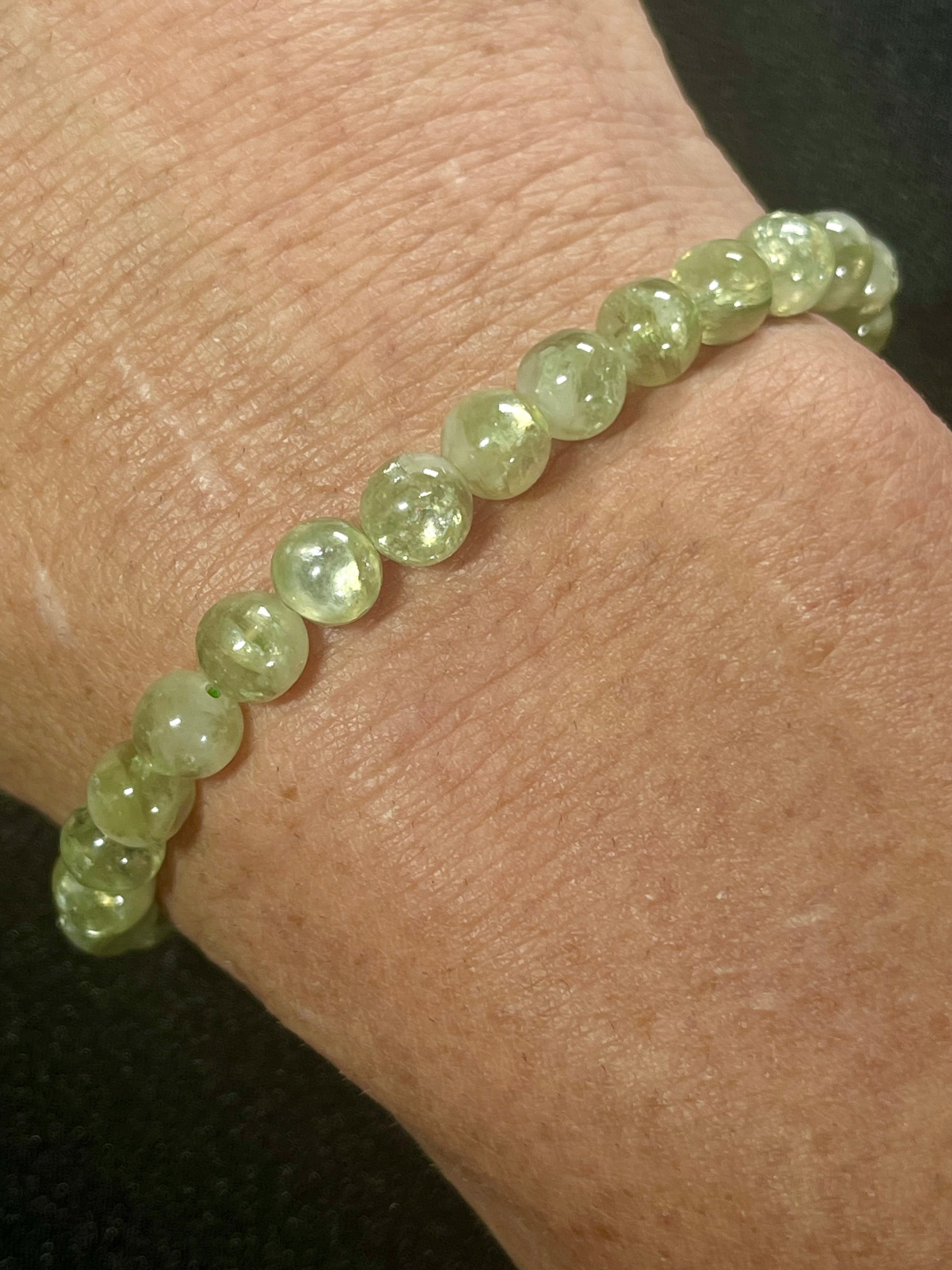 Green Lepidolite smooth round 7mm bead stretch bracelet