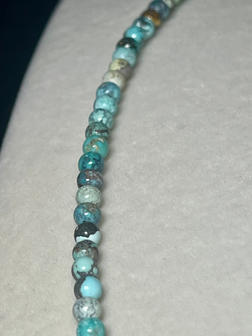 Turquoise smooth round 3mm bead silver clasp necklace