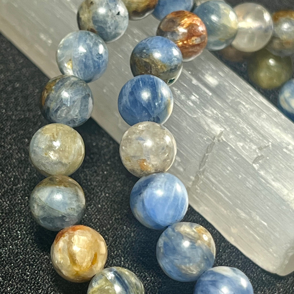Sunset Kyanite smooth round 8mm bead stretch bracelet