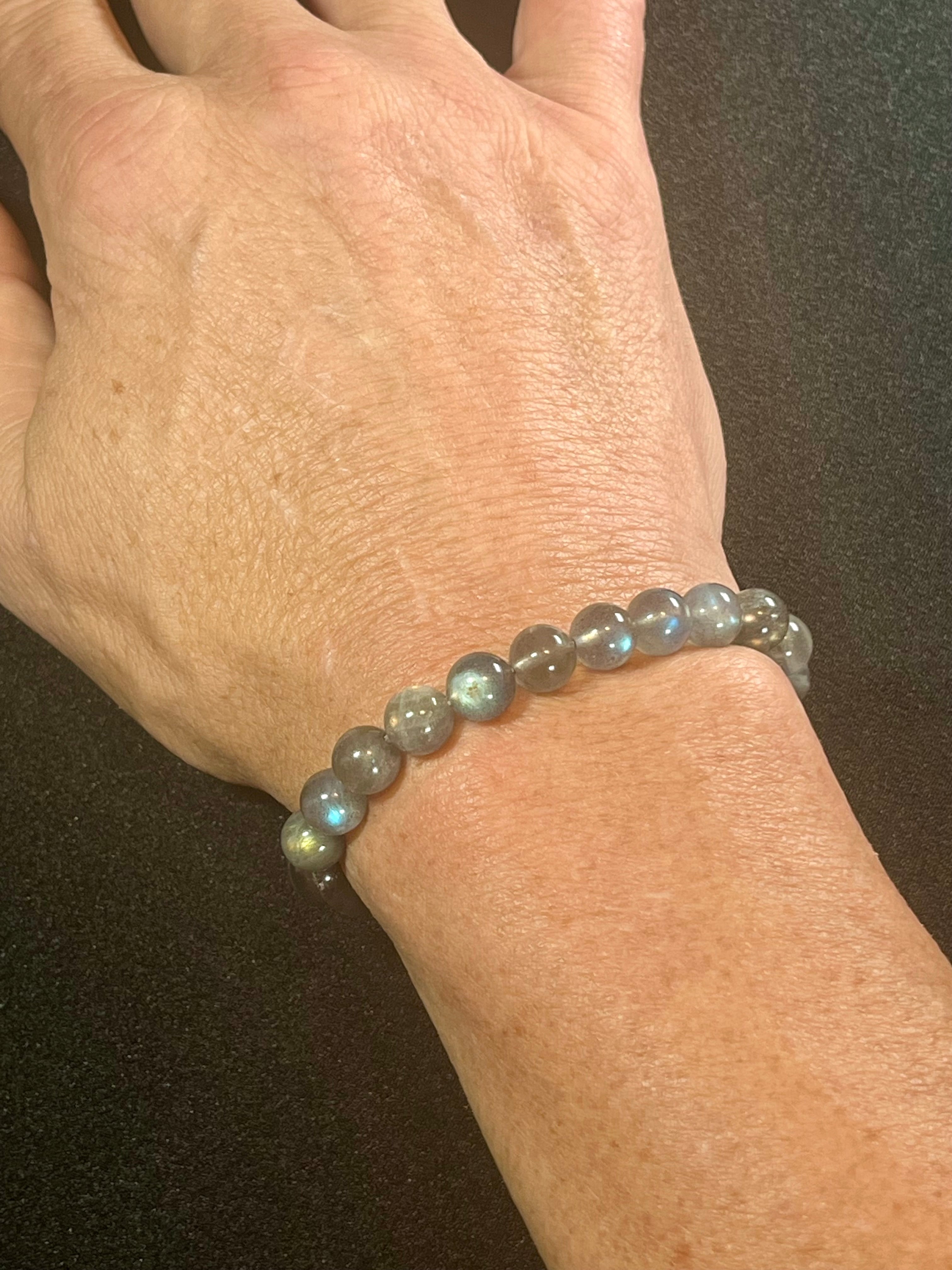 Labradorite smooth round 8mm bead stretch bracelet