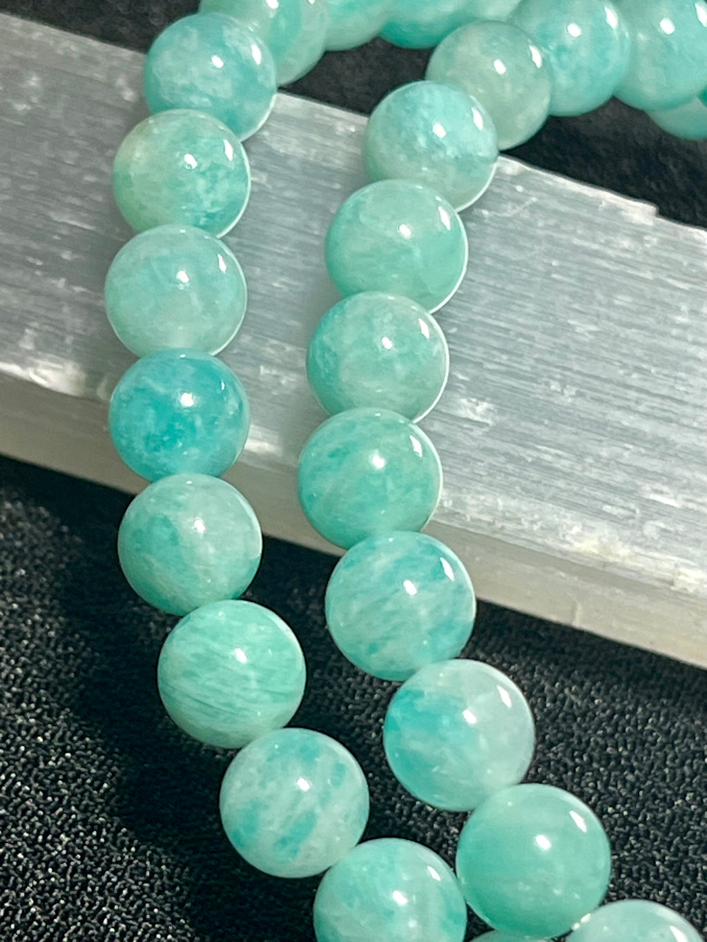 Amazonite smooth round 6mm, 8mm, 10mm bead stretch bracelet (AA grade)
