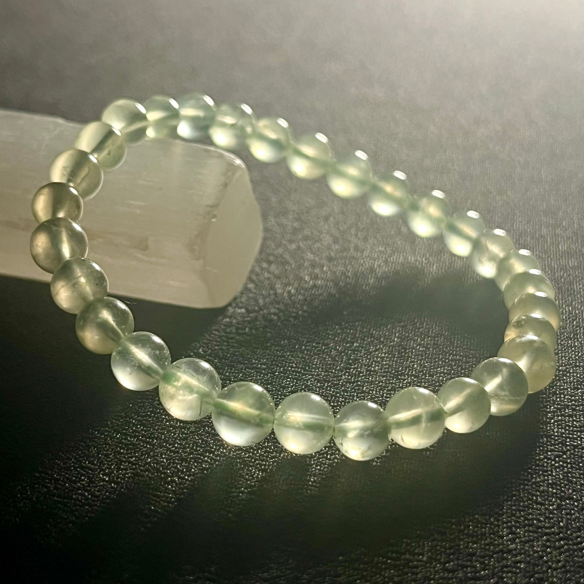 Prehnite smooth round 6mm bead stretch bracelets (AAA grade)