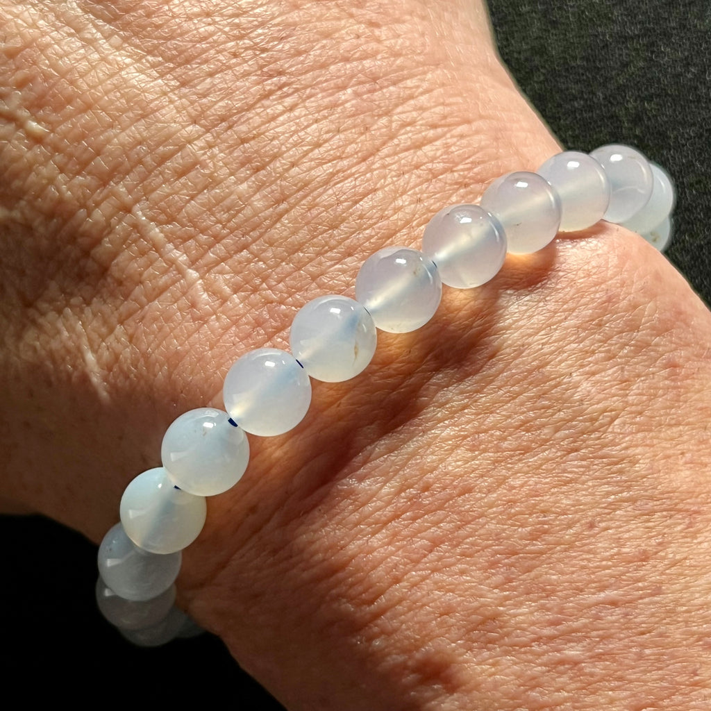 Blue Chalcedony smooth round 8mm bead stretch bracelet (AAA grade) “🗣️The Speaker’s Stone”