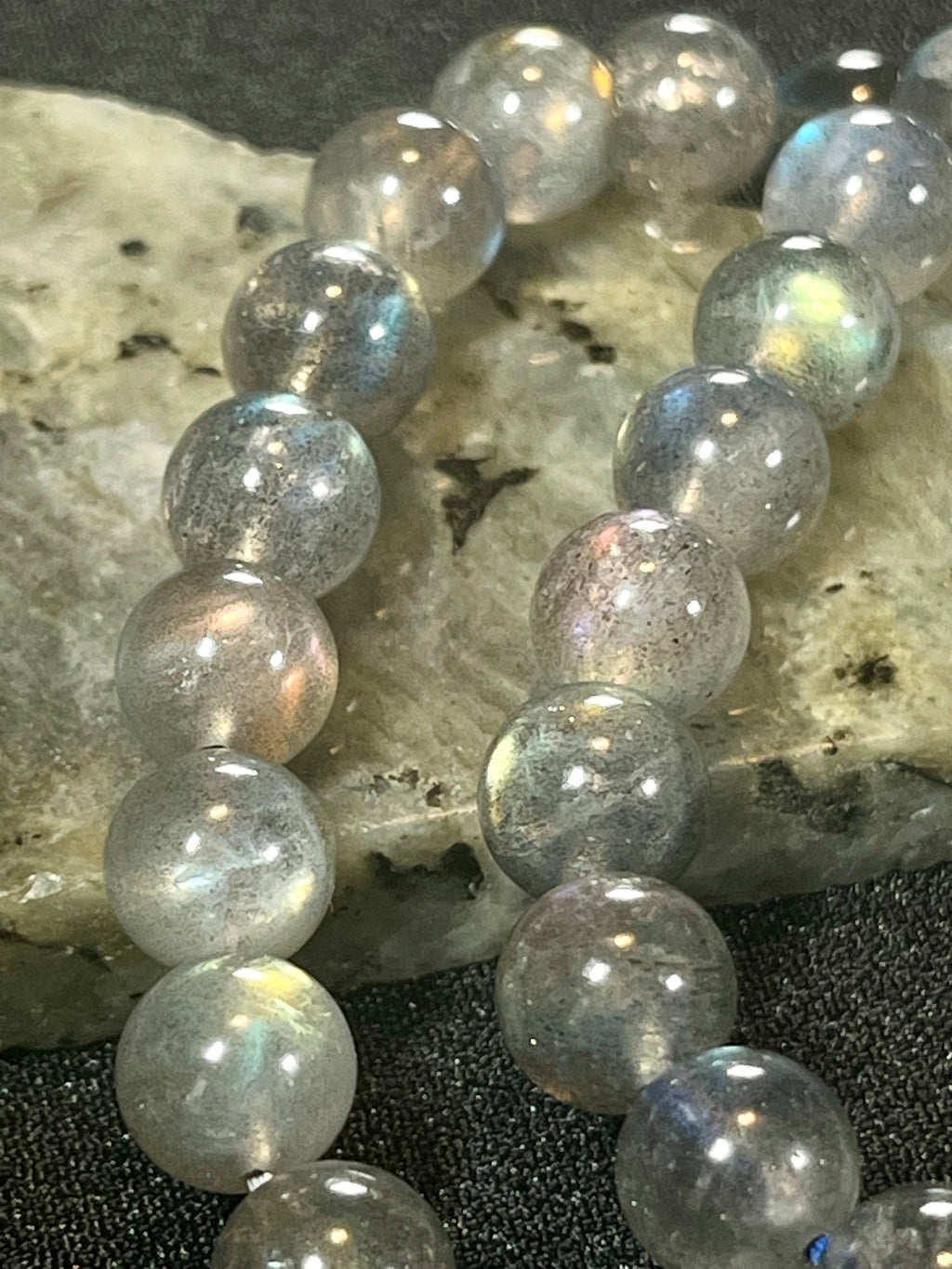 Labradorite smooth round 8mm bead stretch bracelet