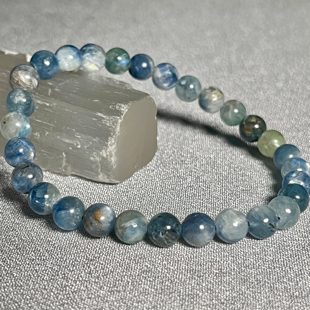 Kyanite Mix smooth round 6mm bead stretch bracelet