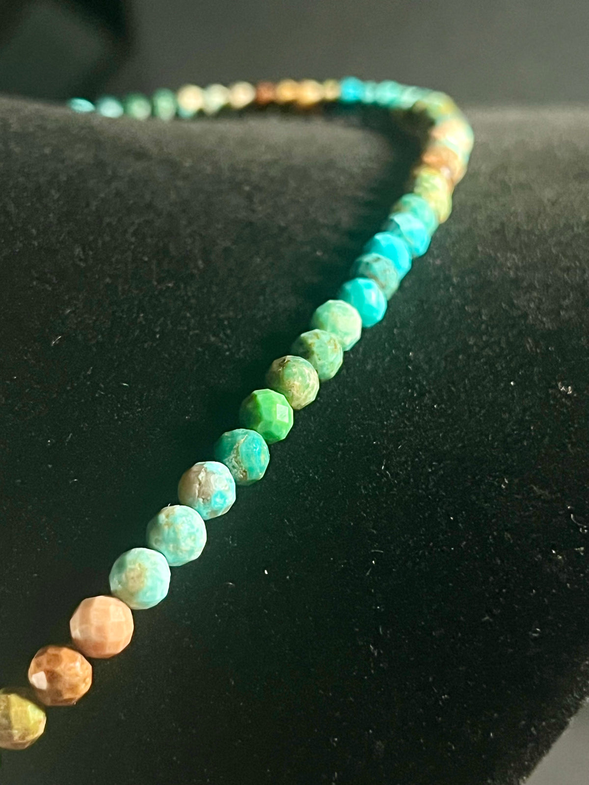 Turquoise gradient color style faceted round 5mm bead silver clasp 20” necklace; December birthstone