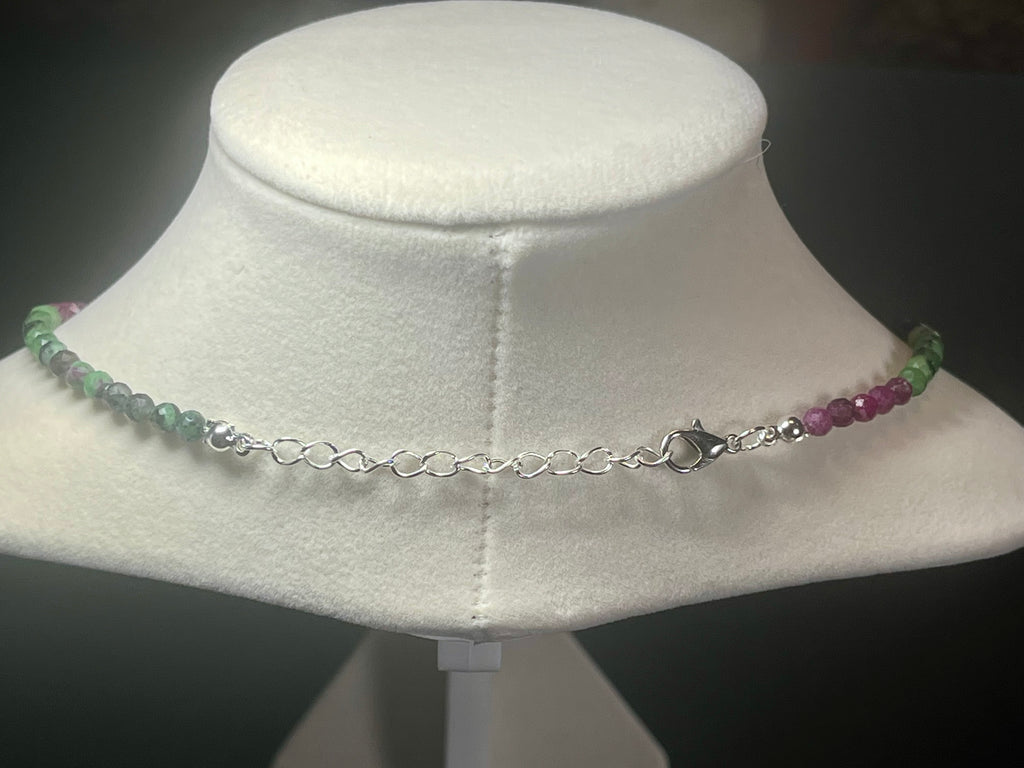 Ruby Zoisite ombre style faceted round 4mm bead silver clasp necklace