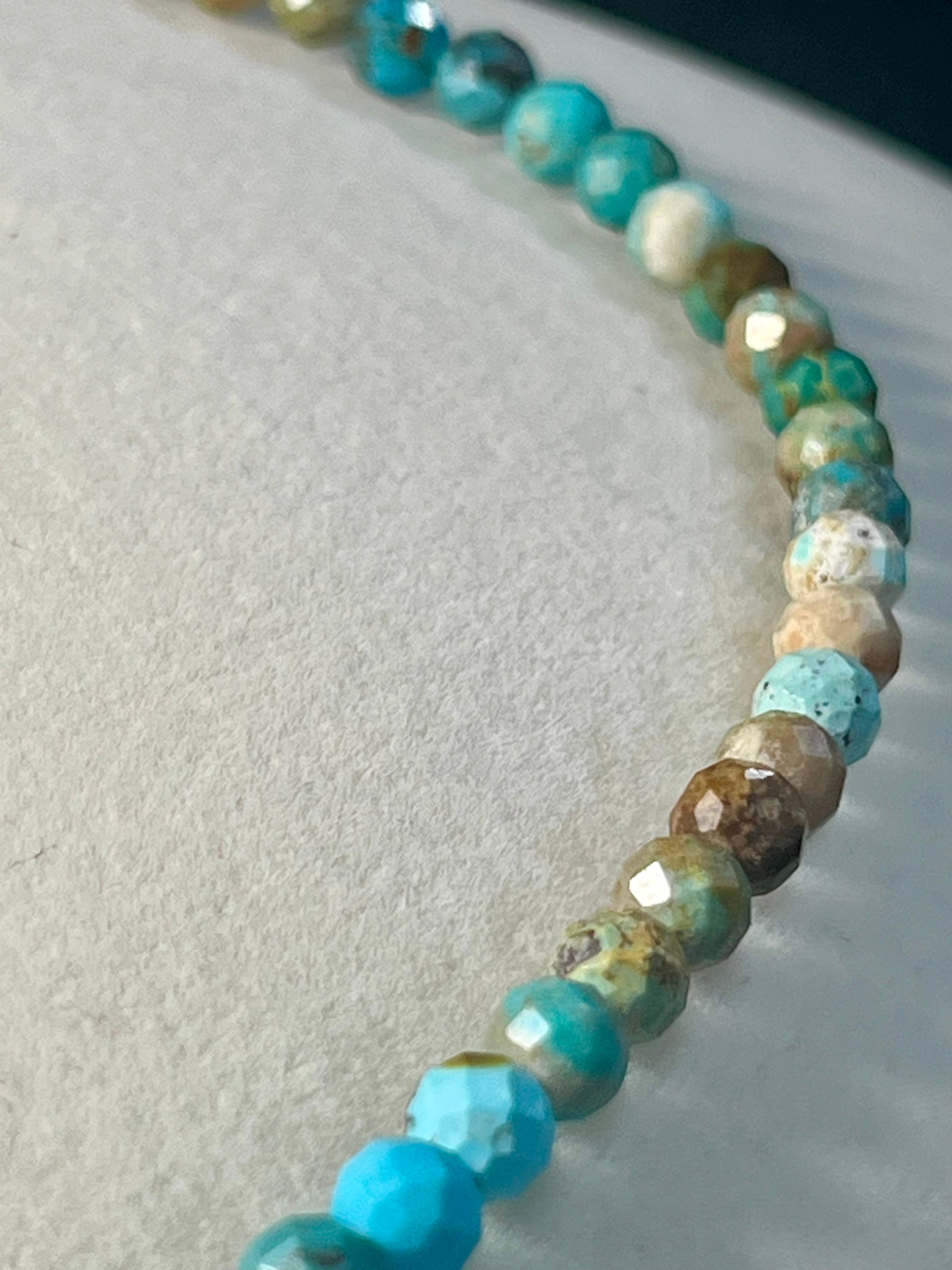 Turquoise gradient color style faceted round 5mm bead silver clasp necklace; December birthstone