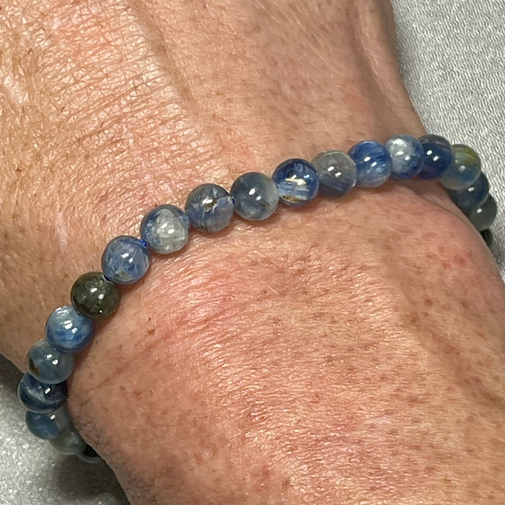 Kyanite Mix smooth round 6mm bead stretch bracelet