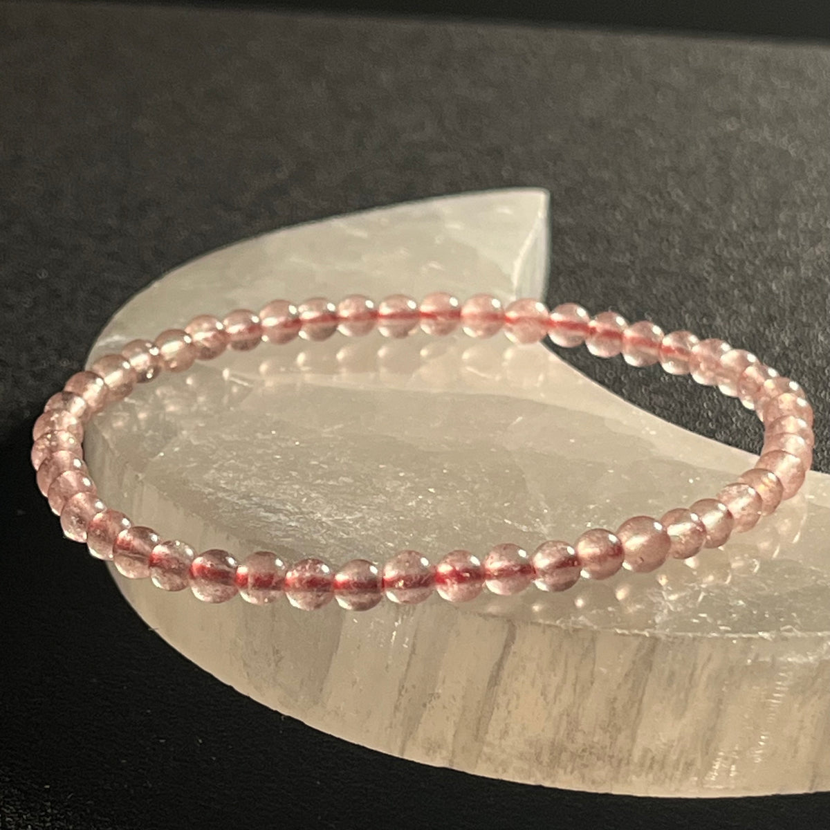 Light Strawberry Quartz smooth round 4mm bead stretch bracelet